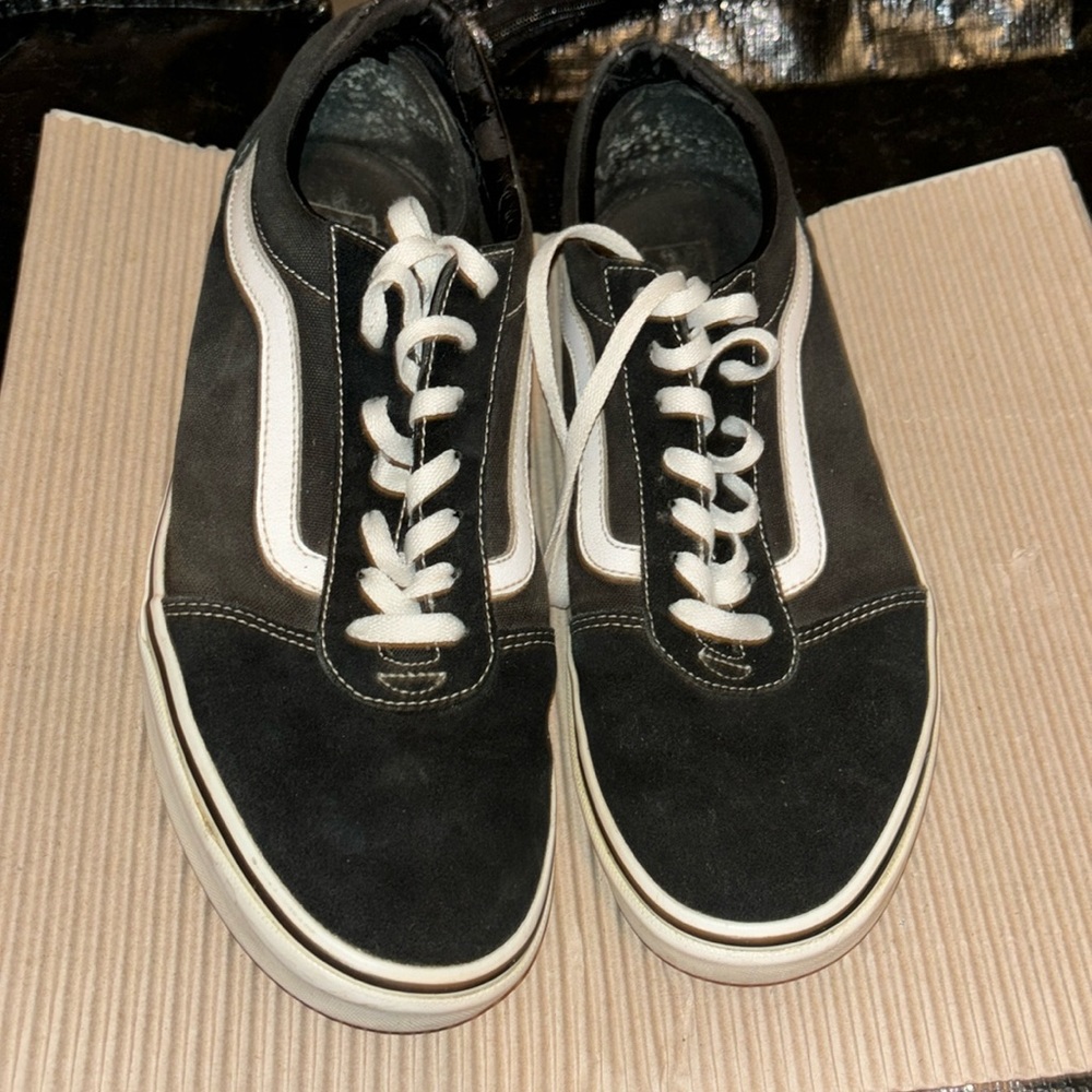 Men’s US 12 Black and Brown VANS